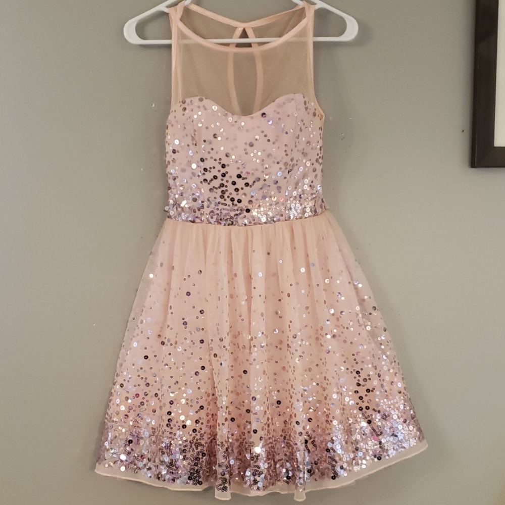 New Pink Tulle Sequin & Mesh Dress Size 7 Juniors - Picture 7 of 8